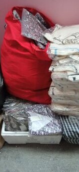 Predam tricka svetriki mix damskie len v celku