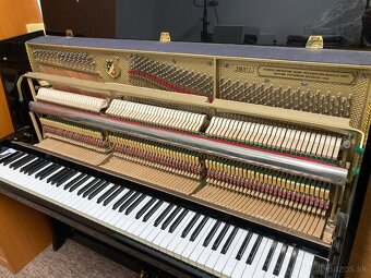 Kvalitný klavír - pianíno Petrof