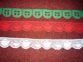 Háčkované krajky /štráfiky/