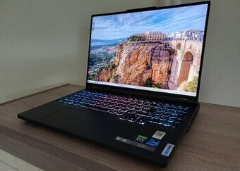 LENOVO Legion Pro 5 16IRX8 Onyx Grey (RTX 4060)