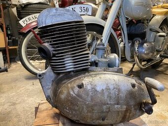 Motor Jawa 250 Pérák typ 11