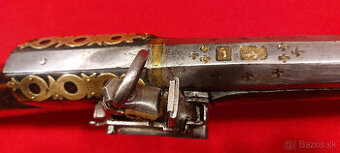 KRESADLOVÁ PUŠKA 18 st.