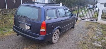 Predam opel astra combi