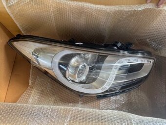 Predné svetlo Hyundai I40