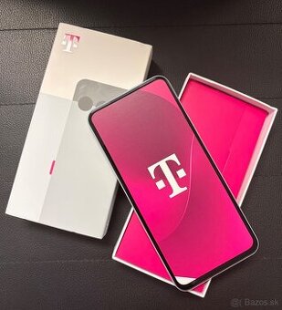 Nový - T Phone 3