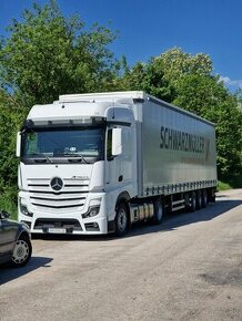 Mercedes Benz  Actros L 1851 s navesom