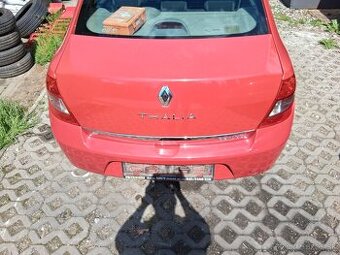 Predam zadný kufor na Renault Thália 1.2 55kw rok 2011 - 1