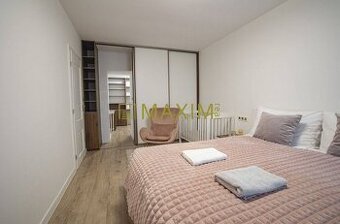 V tehlovom bytovom dome 2,5 izbový byt na ulici Jelenia v Br