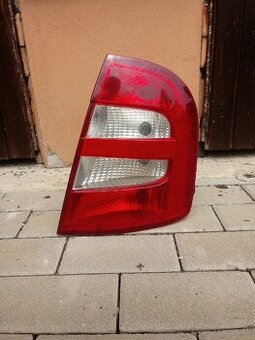 Zadné pravé svetlo škoda fabia