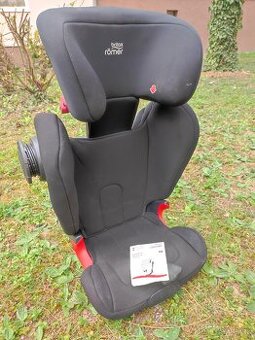 Predam autosedačku Britax Romer 100-150cm, Isofix