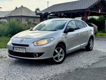 Renault Fluence 1.6 82KW. 1. Majiteľ. Top stav