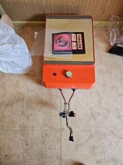 Elektrický  ohrievač vody bojler s objemom 10 l