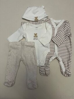 Mix detského oblečenia veľkosť 44 - pre predčasniatka