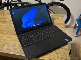 15.6"/Dell Notebook/8GB RAM/128GB SSD/Intel HD grafika 2GB