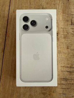Apple iPhone 17 Pro Max Silver  512GB , TOP stav, Záruka