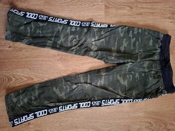 Zateplené maskáčové nohavice 122