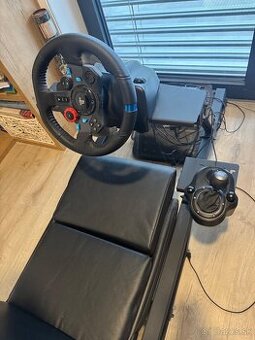 Predám heron kreslo F-GT s volantom a pákou Logitech - 1