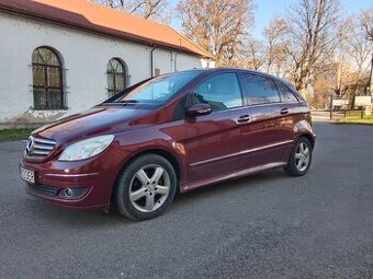 Mercedes B170 automat  benzín 146000km