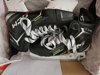 Hokejové korčule CCM TACKS XF90 senior lacno