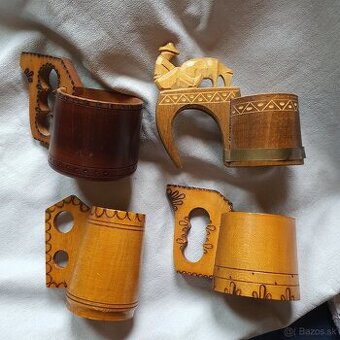 Ľudové starožitné  drevené črpáky