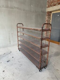 Vysoký industriálny regál na kolieskach – 5 políc