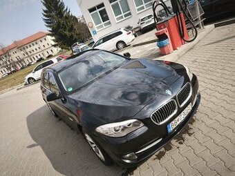 Na predaj BMW F 10  možný leasing