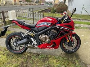 Honda cbr 650r