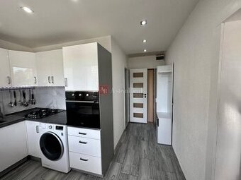 Krásny 1izbový byt, loggia + balkón, Ružová ul., Banská Byst