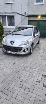 peugeot 207 ,1.4,kupene v Sk ,1.majitel