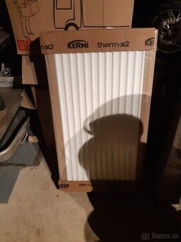 Radiátor NOVY 900x500