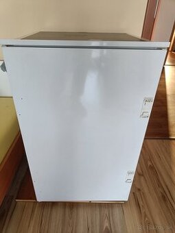 Predám vstavanú chladničku Whirlpool
