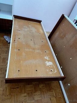 2x postel s perinakom 195x85