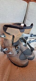 Forma Adventure Low