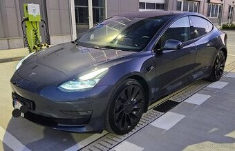 Tesla model 3 performance