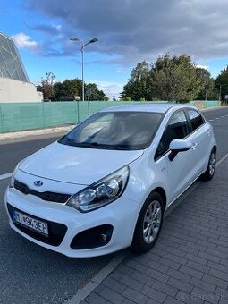 Kia rio 1.25