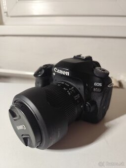 Canon EOS 80D + canon ef 18-55mm IS STM