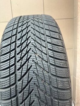 Zimné oneu 225/45R19 GoodYear ultragrip performance 3