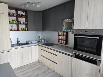 TOP PONUKA: Zariadený 3-izb. byt 73 m² po rekonštrukcii