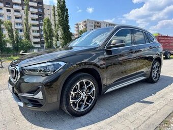 🚘BMW X1 sDrive 20i A/T