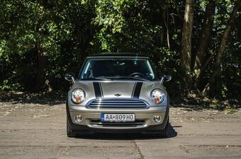 Mini Cooper 1.6i 88kw Automat