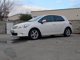 Toyota Auris 1.6