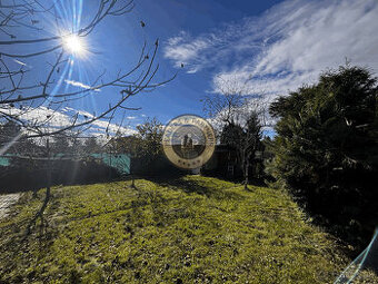 Pozemok s chatami na predaj | HRUBÉ LUKY, STUPAVA