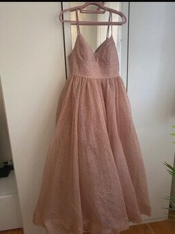 Spoločenske plesové šaty