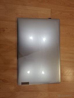 Predám notebook Lenovo