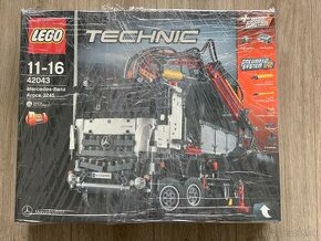 LEGO Technic 42043 Mercedes-Benz Arocs 3245 - 1