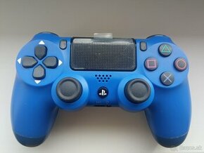 Modrý nový ovládač na playstation 4 PS4