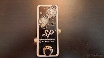 Predám Xotic SP Compressor