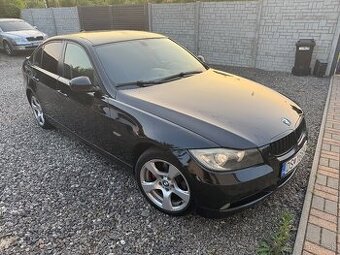 BMW E90