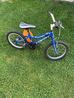 Detsky bicykel.