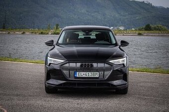Audi E-tron 55 quattro, 300kW, Webasto, Vzduch